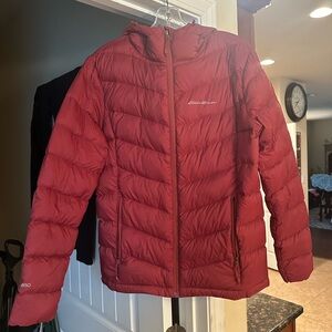 Eddie Bauer EB 650 microlight packable downed puffer jacket